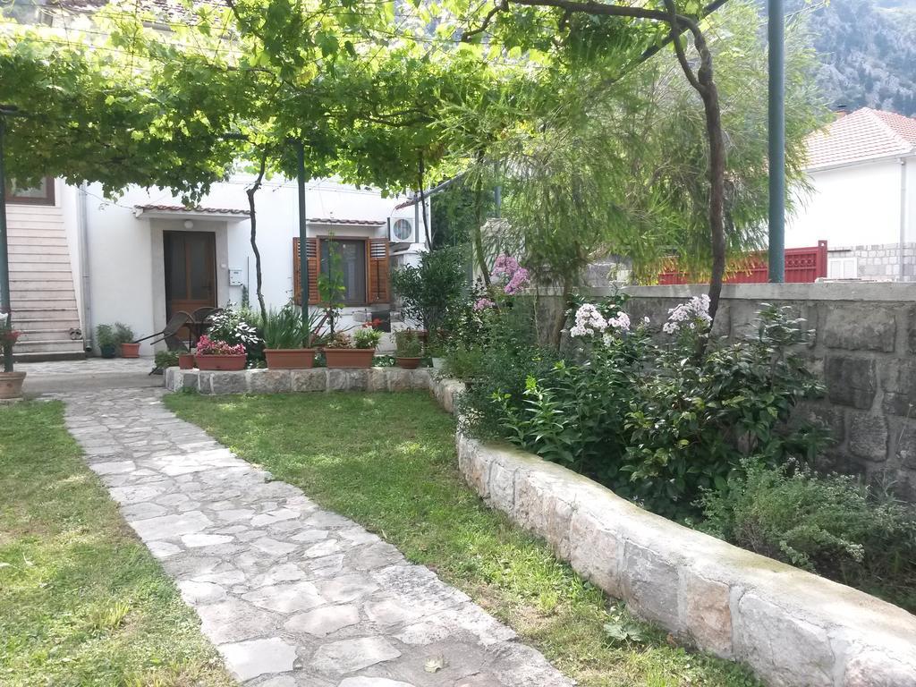 Apartments Grgurevic Κότορ Εξωτερικό φωτογραφία
