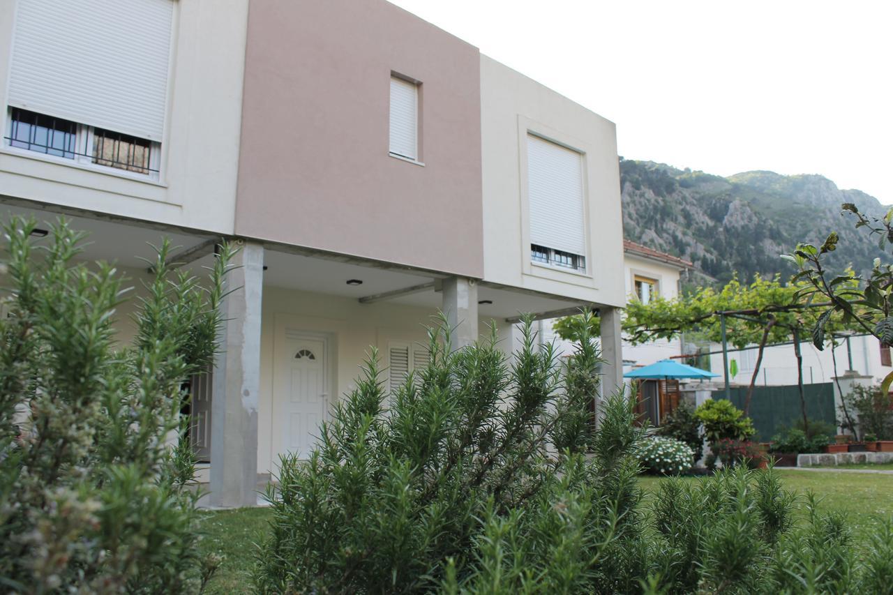 Apartments Grgurevic Κότορ Εξωτερικό φωτογραφία