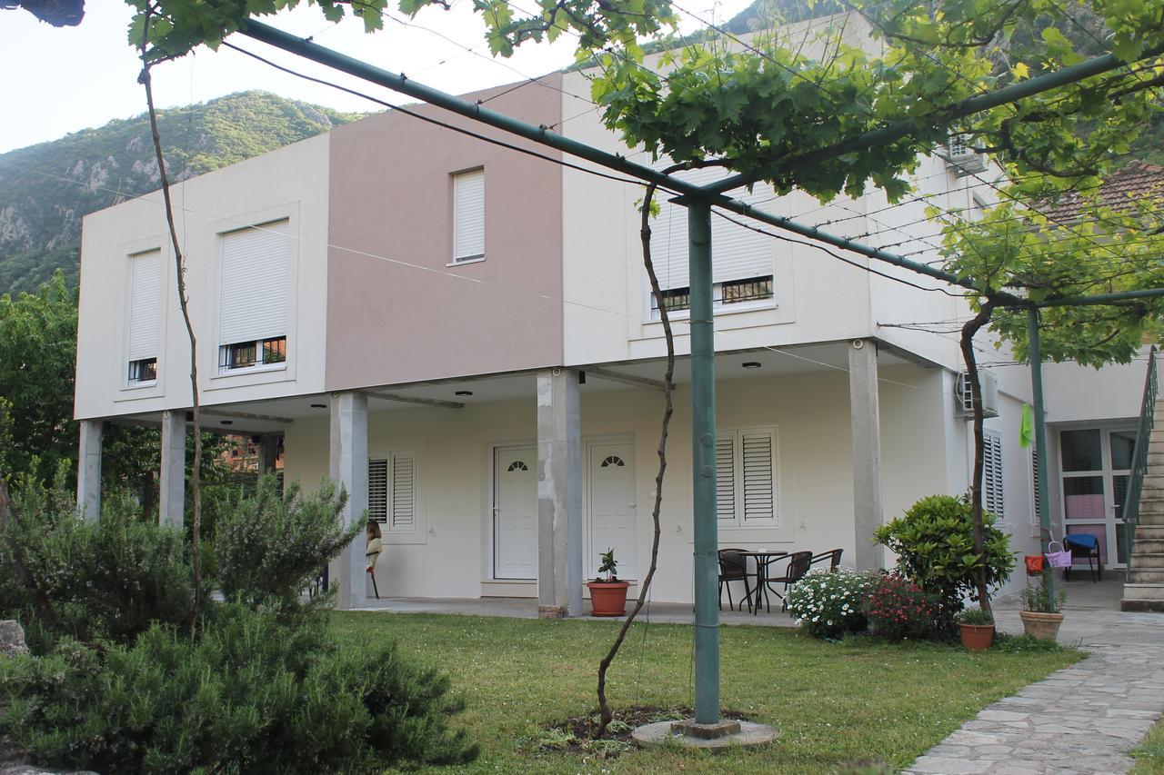 Apartments Grgurevic Κότορ Εξωτερικό φωτογραφία